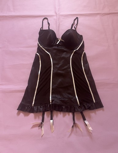 Vintage y2k senza dark - la,