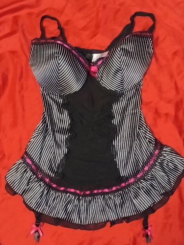 Gorgeous new look underwired - look,